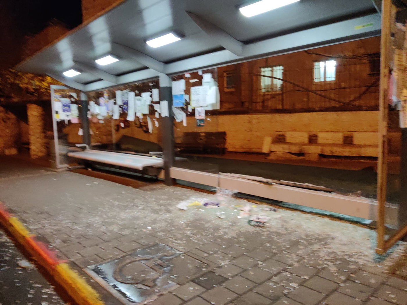 אנרכיה ברחובות: רכב הוצת בשמואל הנביא