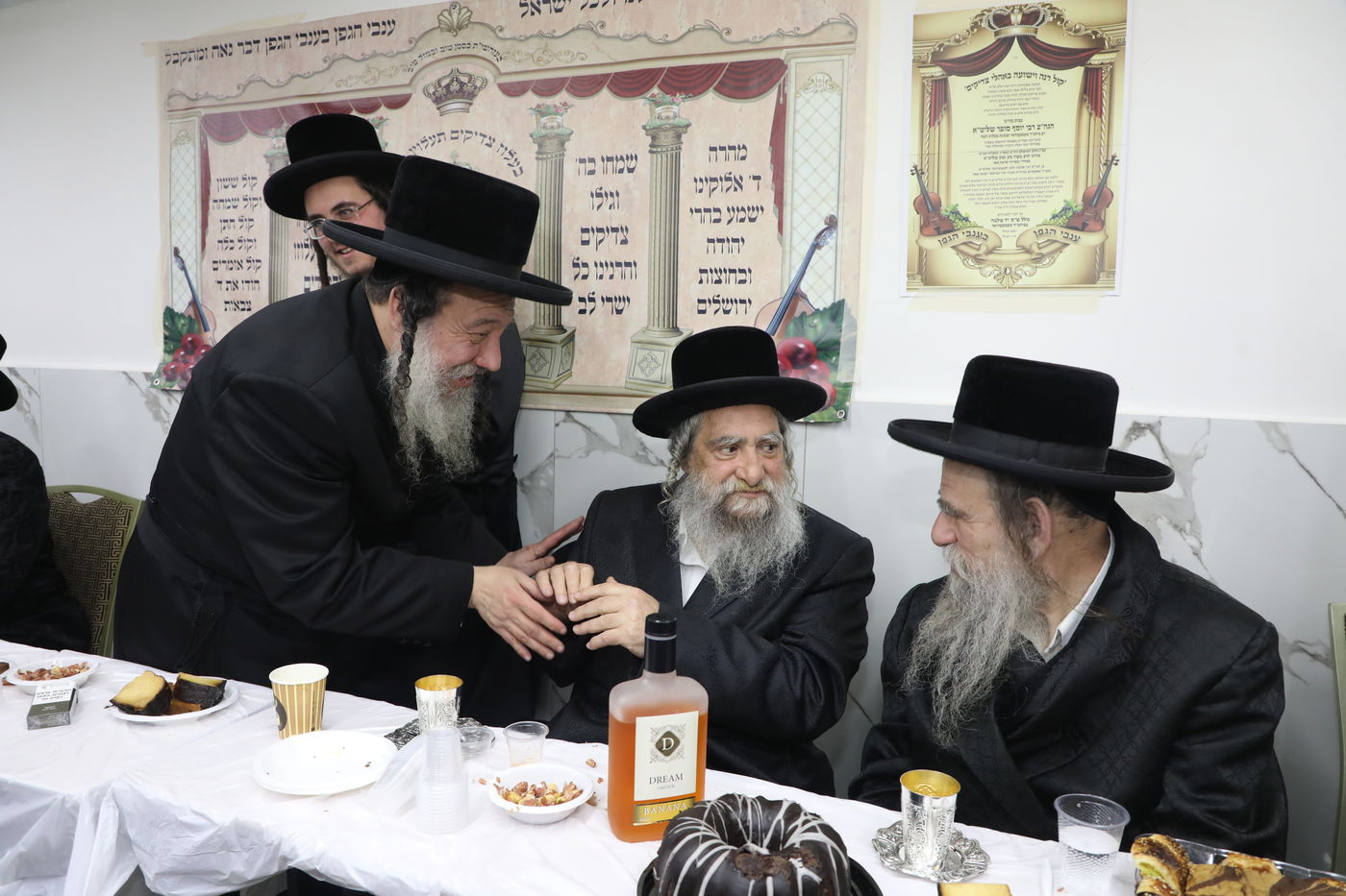 שמחת בית טעמשוואר - דושינסקיא - ערלוי - מאקווא - קלושיץ