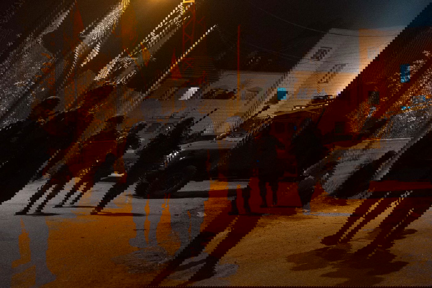 ידוי האבנים: צה"ל ושב"כ עצרו כמה חשודים