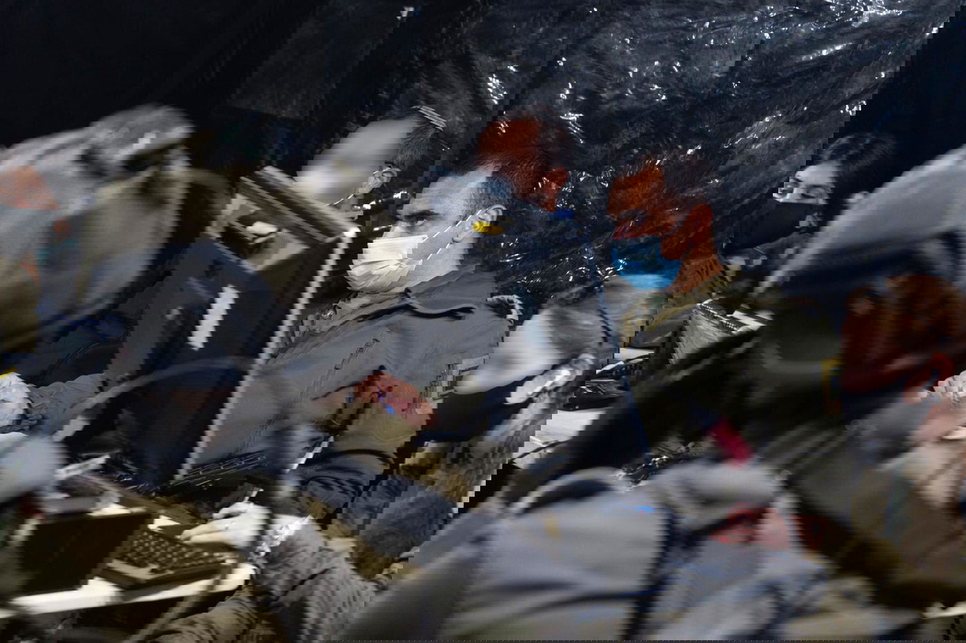 בעקבות הפיגוע: החיילים עצרו כמה חשודים