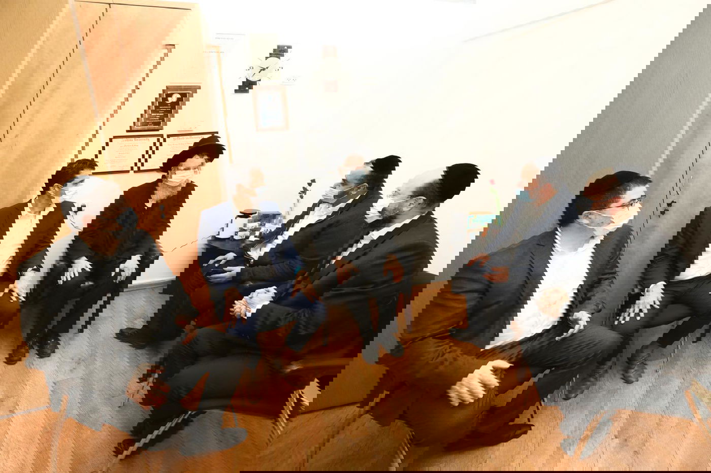 הגאון רבי דוד כהן כשבא להתחסן