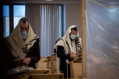 אפליית "הדרכון הירוק": תרבות וספורט - כן; בתי כנסת - לא