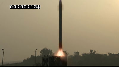 תיעוד: ניסוי מוצלח למערכת ההגנה האווירית מפני תקיפה מהים