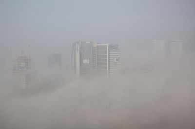 רגע של מדע: מדוע נוצרים ערפילי הבוקר?