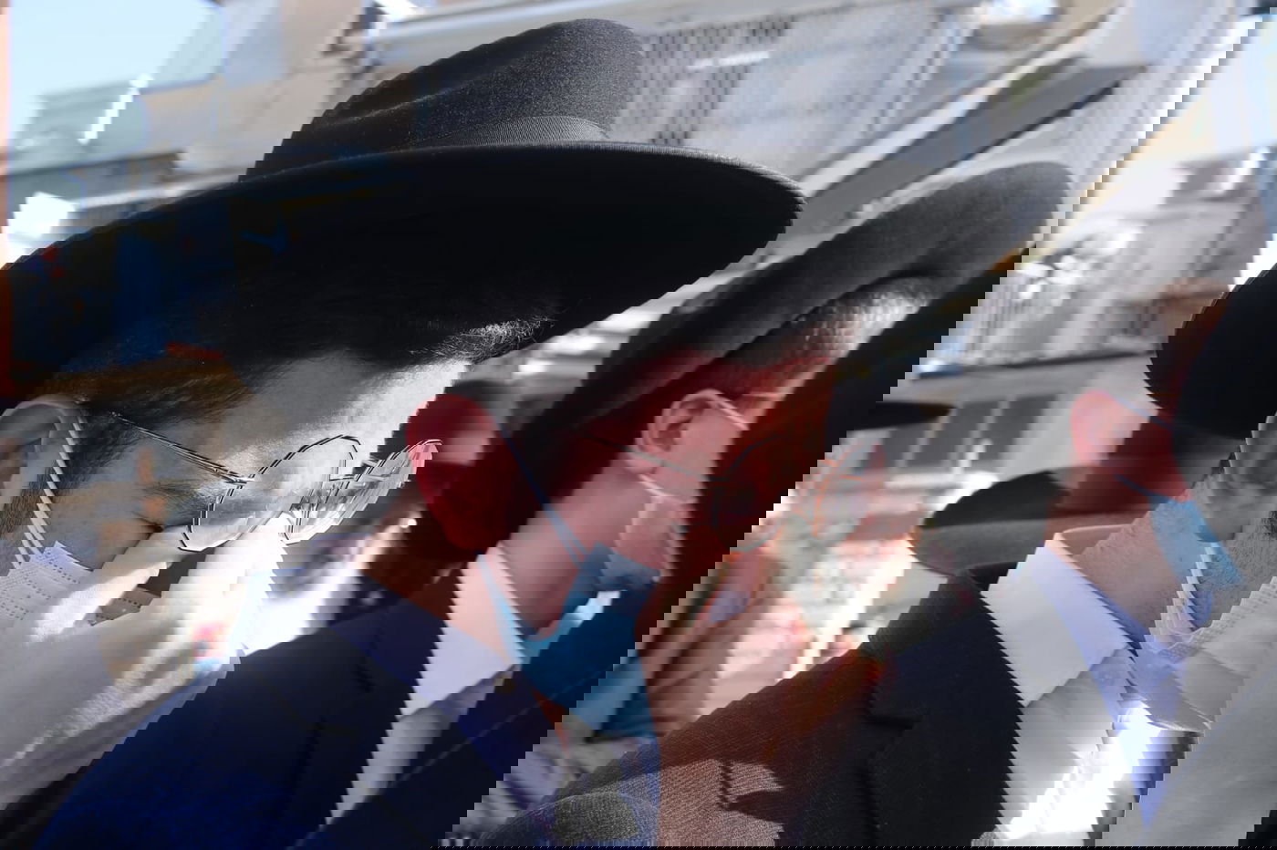 "איי משולם, משולם": הלווית ראש הישיבה שנפטר מהנגיף