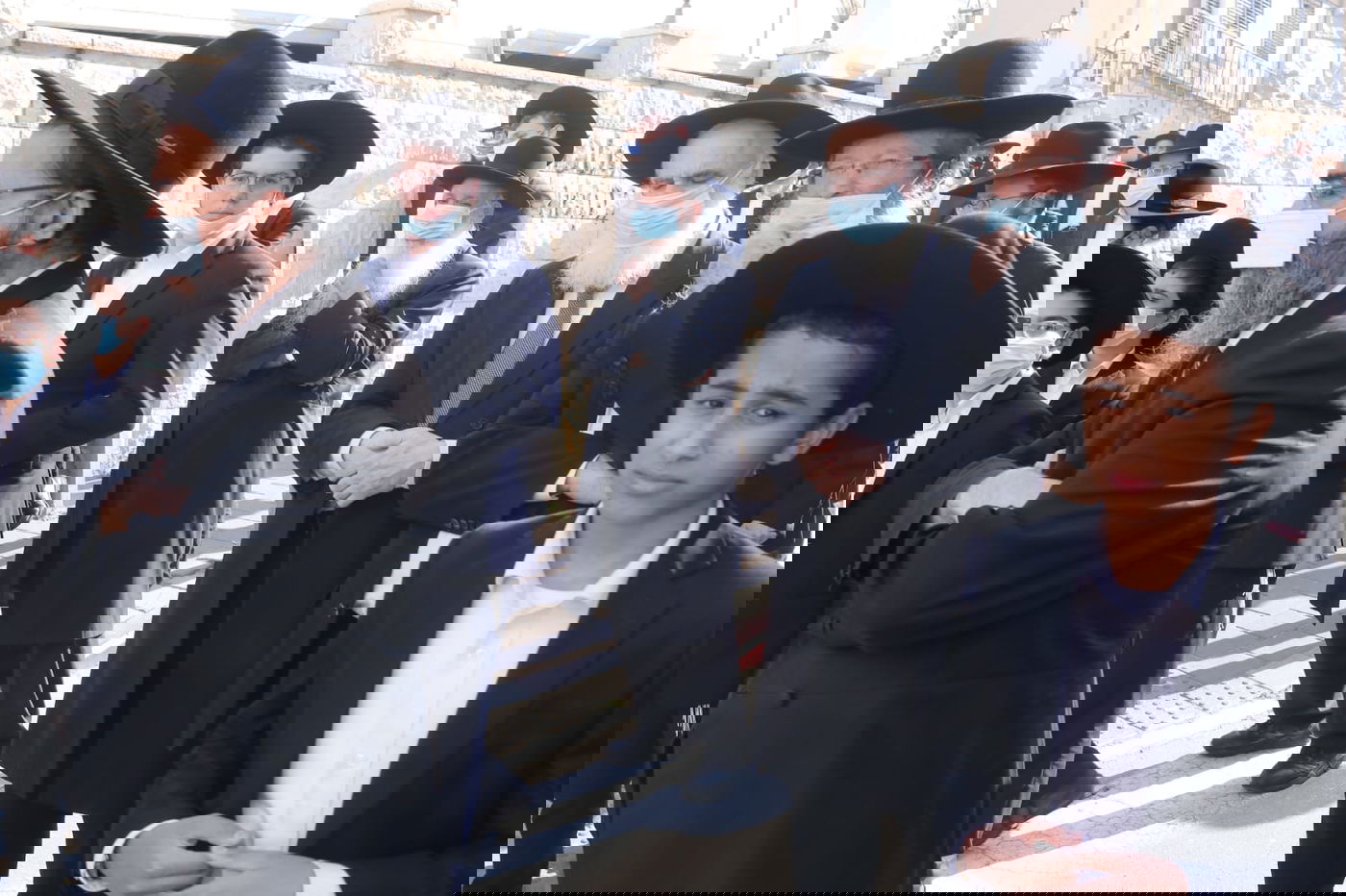 "איי משולם, משולם": הלווית ראש הישיבה שנפטר מהנגיף