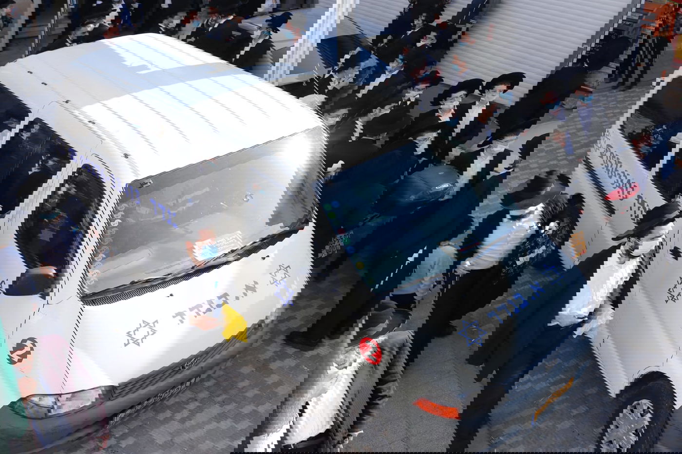 "איי משולם, משולם": הלווית ראש הישיבה שנפטר מהנגיף