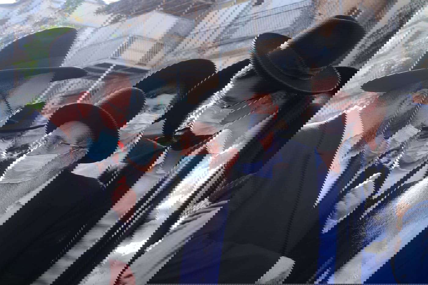 "איי משולם, משולם": הלווית ראש הישיבה שנפטר מהנגיף