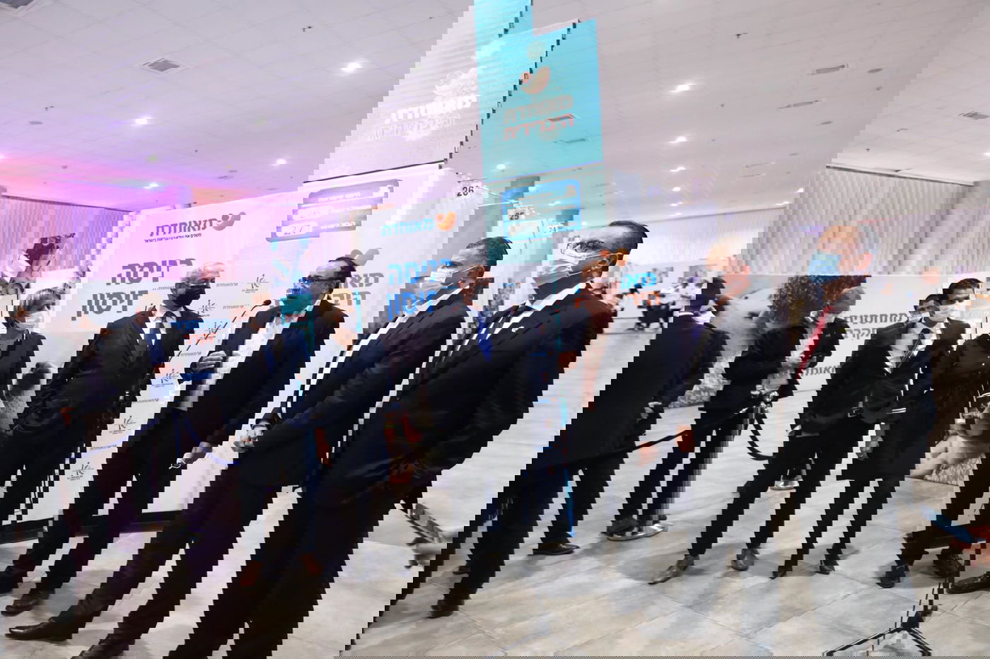 רוה"מ ושר הבריאות חנכו את מתחם החיסונים של 'מאוחדת'