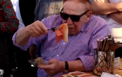 שלדון אדלסון בבני ברק