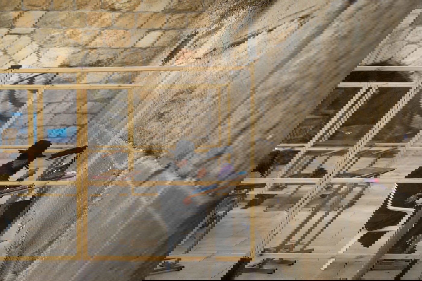 הכותל המערבי והדרכים המובילות - ריקות