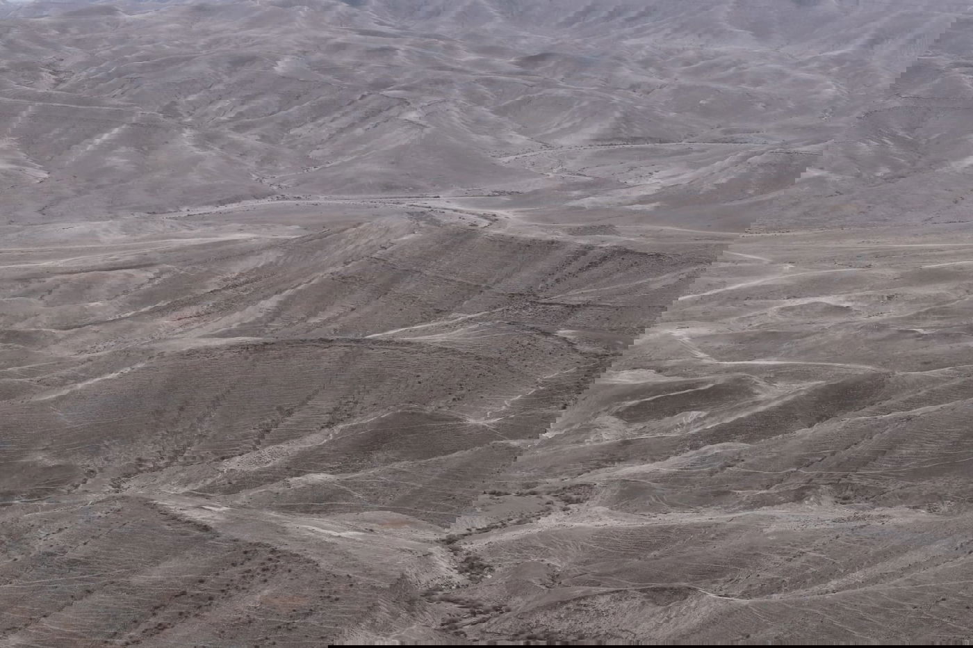 לפני הגשמים • תיעוד מיוחד מצפון ים המלח
