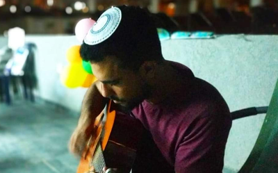 אבינועם דריקס בקאבר לחנן בן ארי: "שמש"