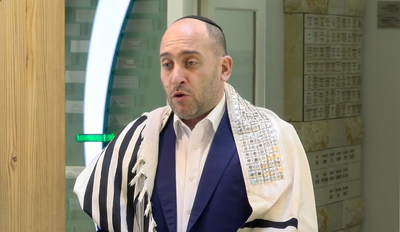 נתנאל הרשטיק והמקהלה: "שמע ישראל"