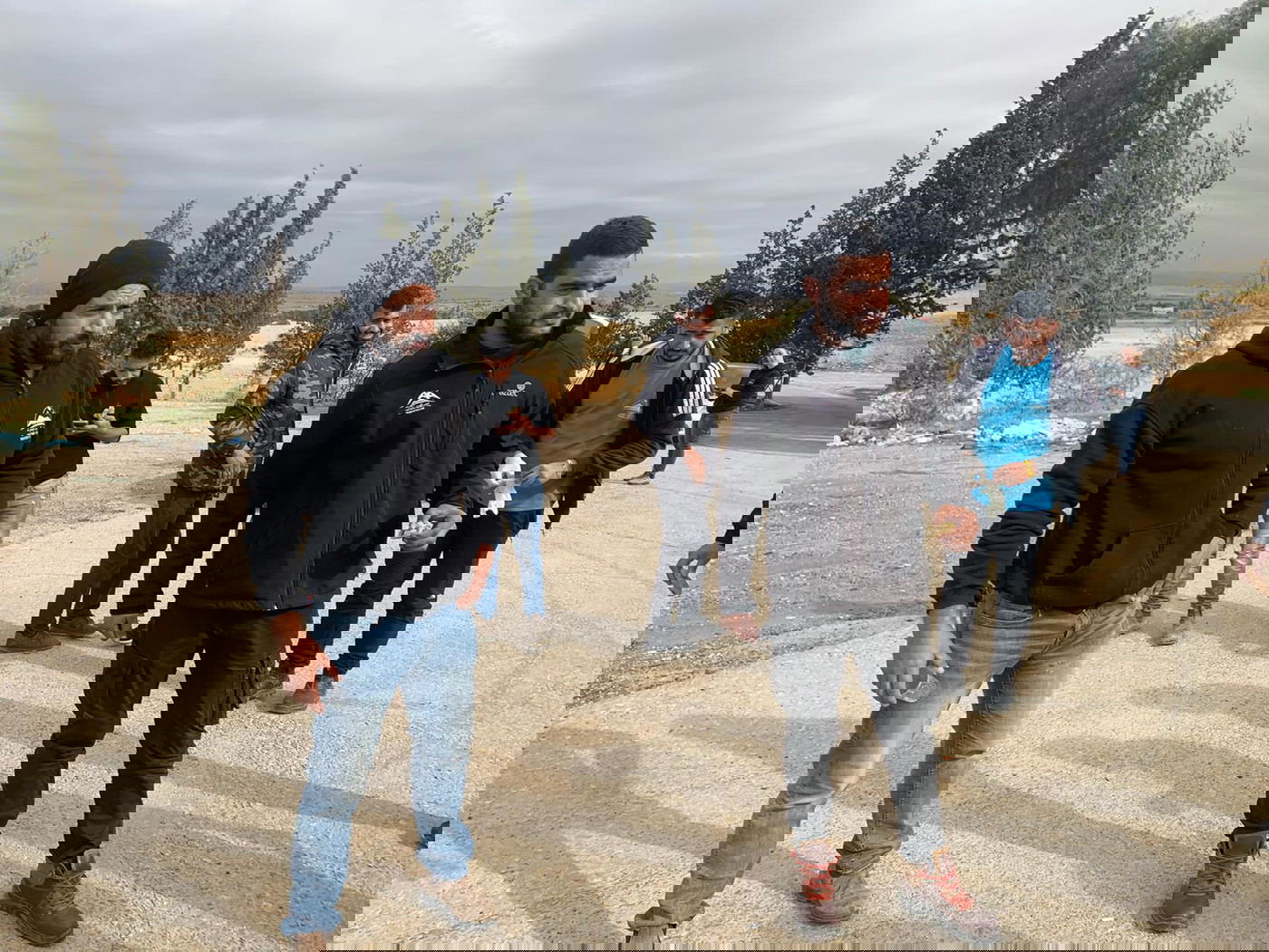 הצעירים הבדואים שיפצו את הקברים שחילל תושב הפזורה