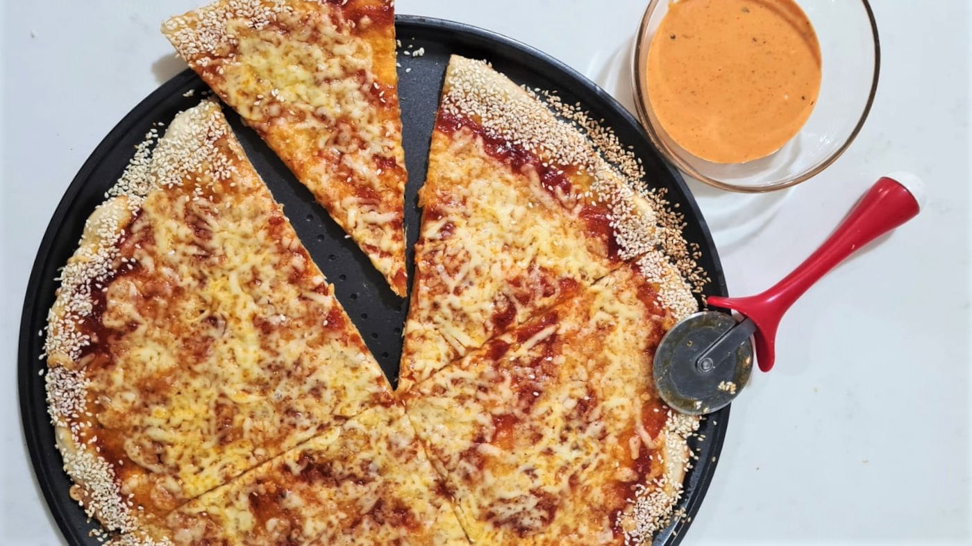 פיצה ללא התפחה ומטבל חלומי