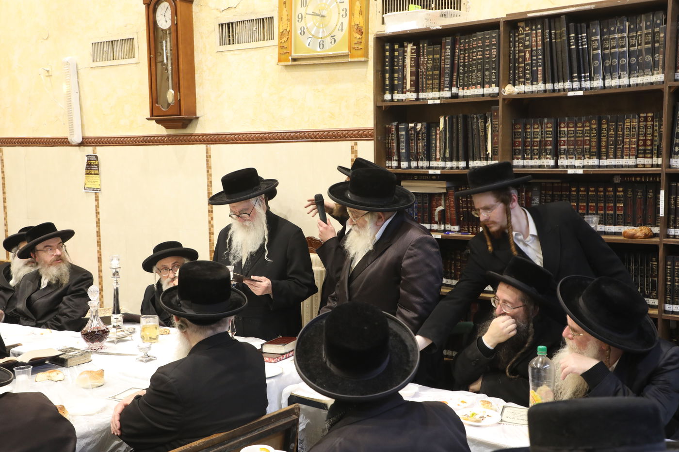 כך ציינו ב'משכנות הרועים' את ה'יארצייט'