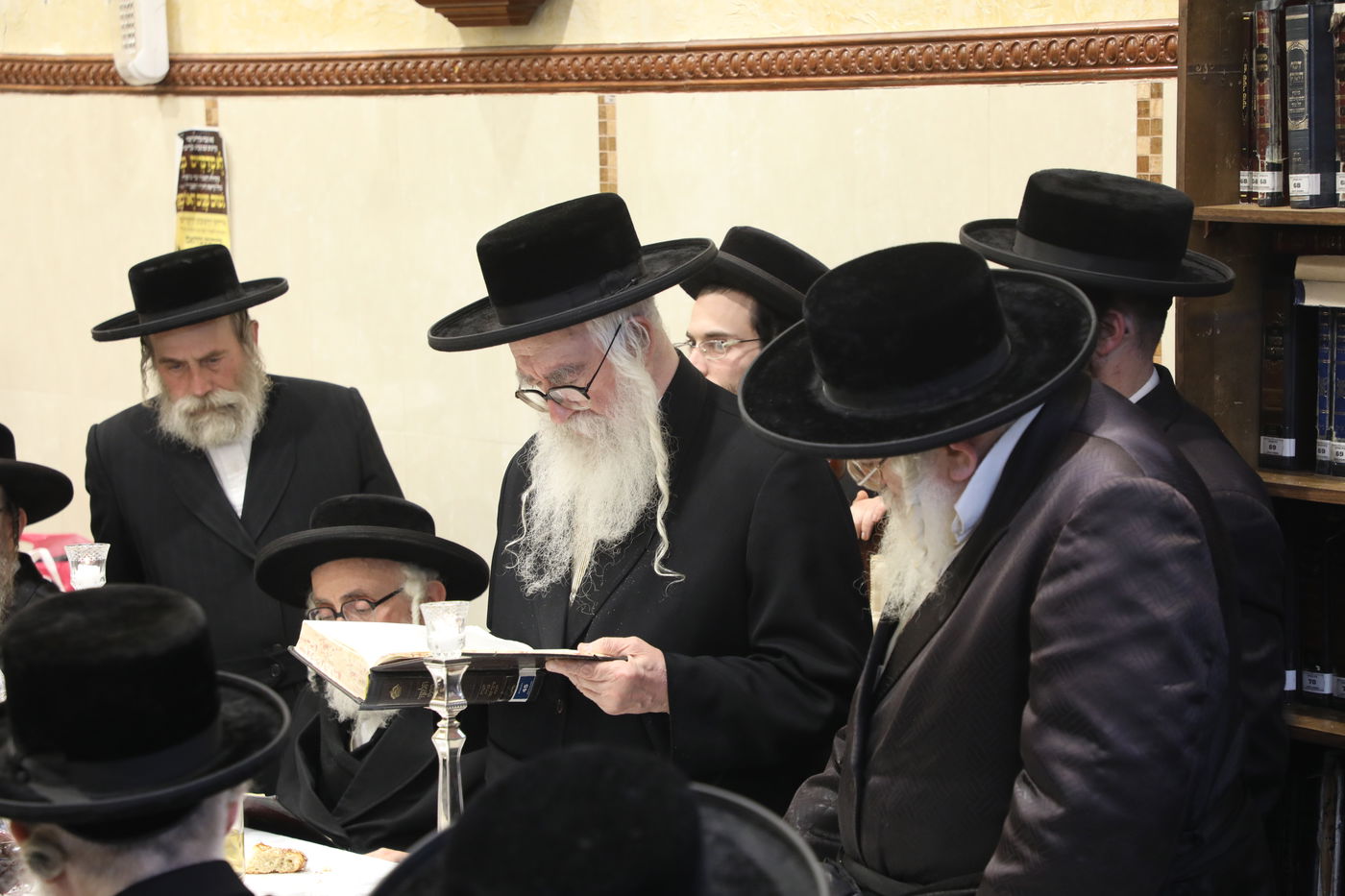 כך ציינו ב'משכנות הרועים' את ה'יארצייט'