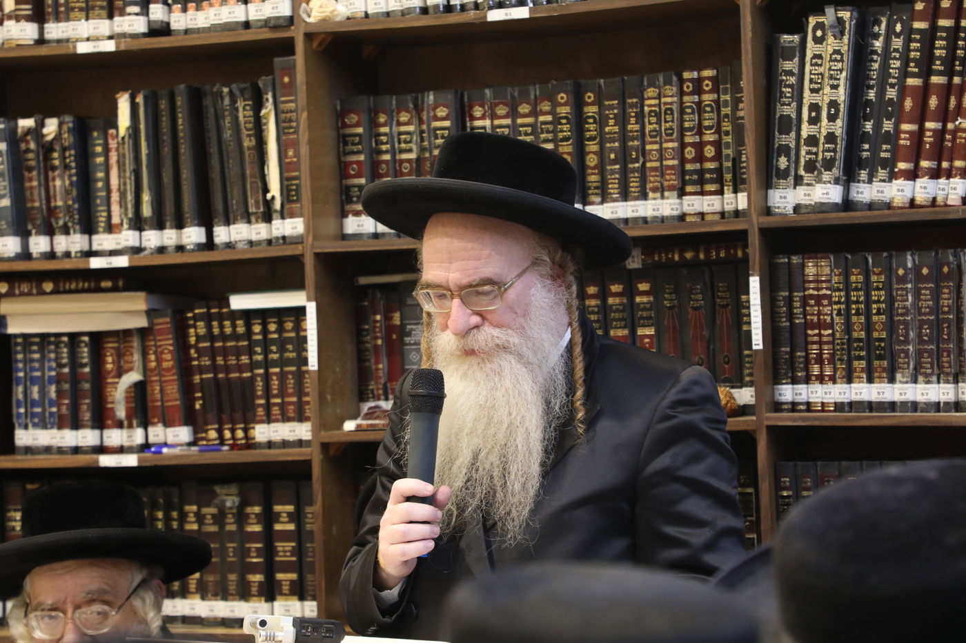 כך ציינו ב'משכנות הרועים' את ה'יארצייט'