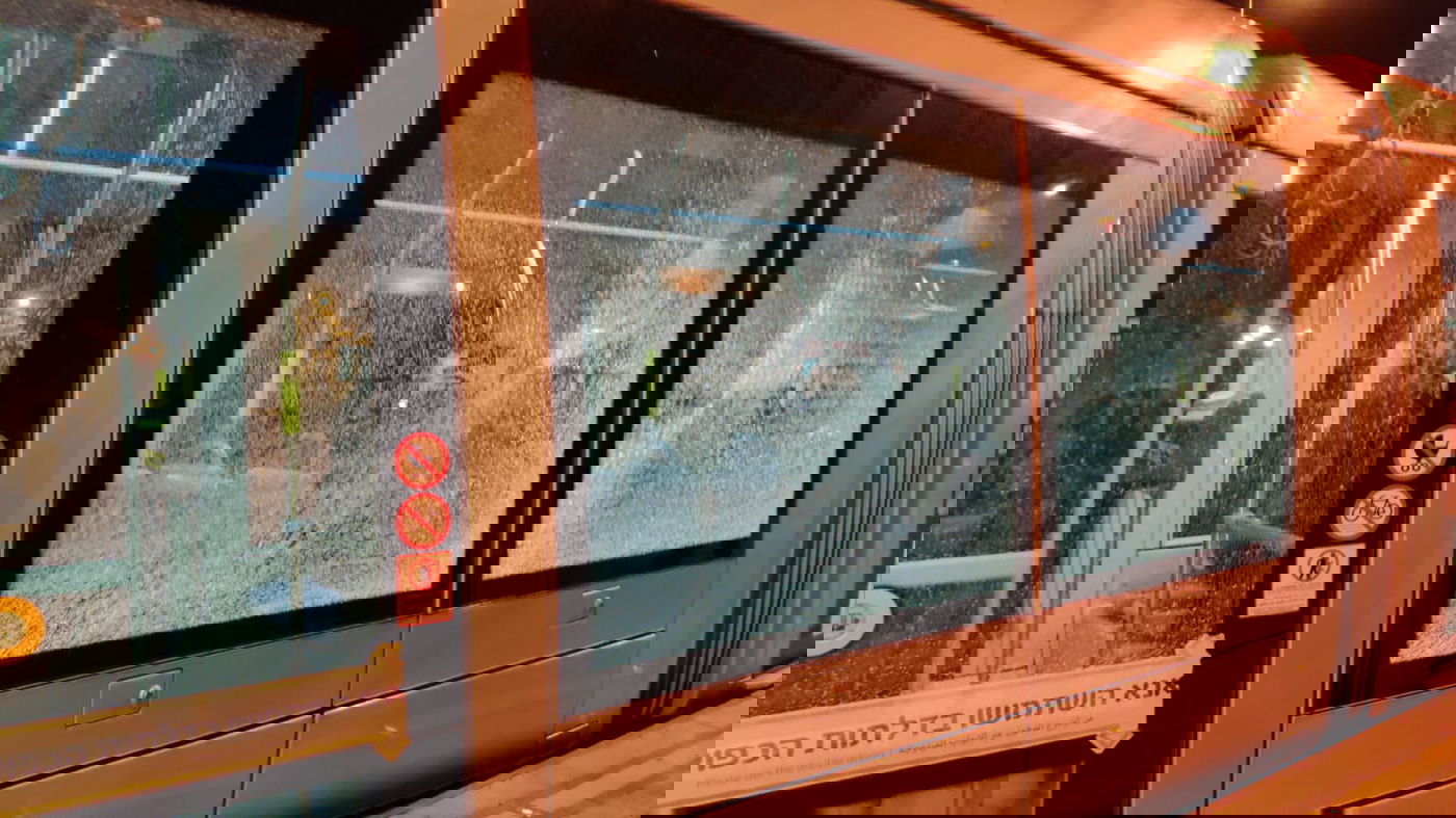 הקיצונים השחיתו את הרכבת הקלה בי-ם