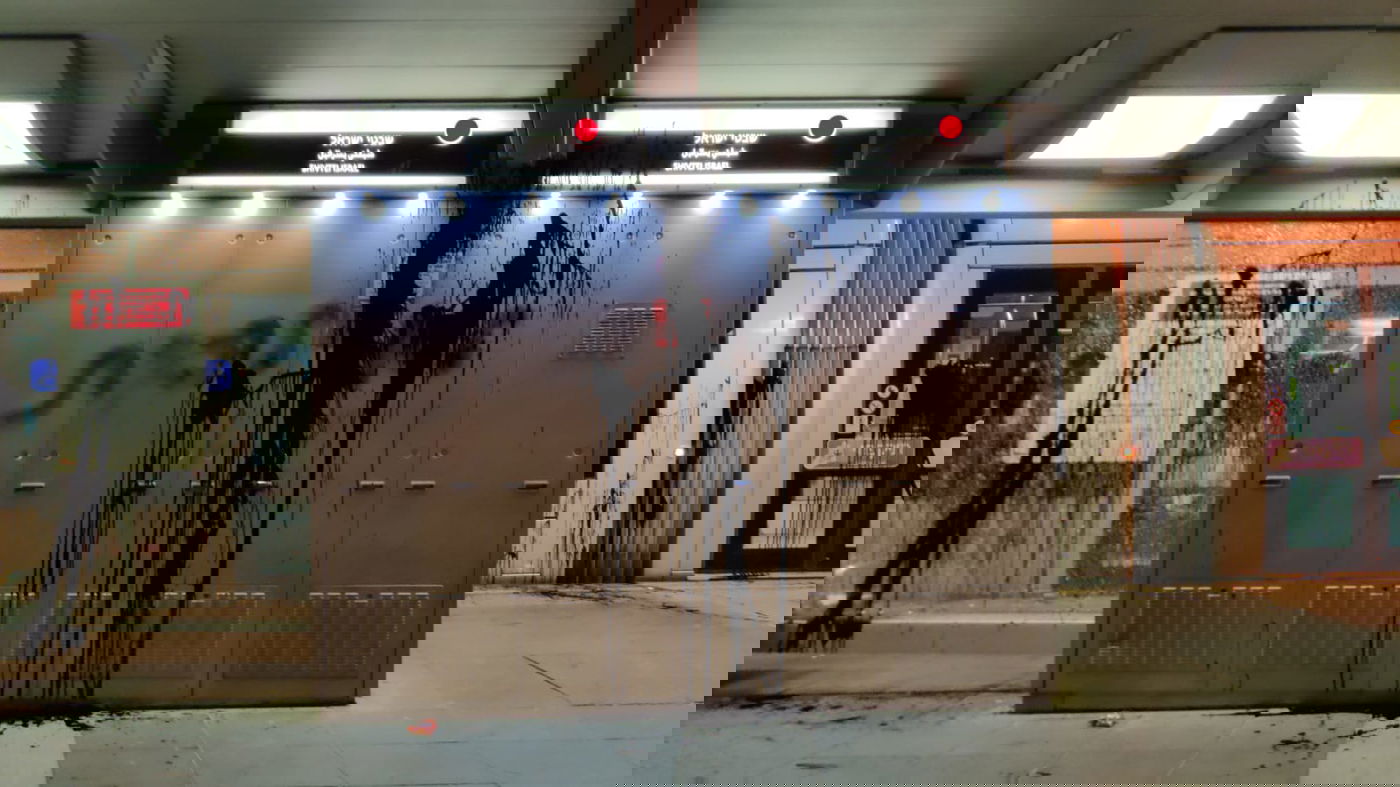 הקיצונים השחיתו את הרכבת הקלה בי-ם