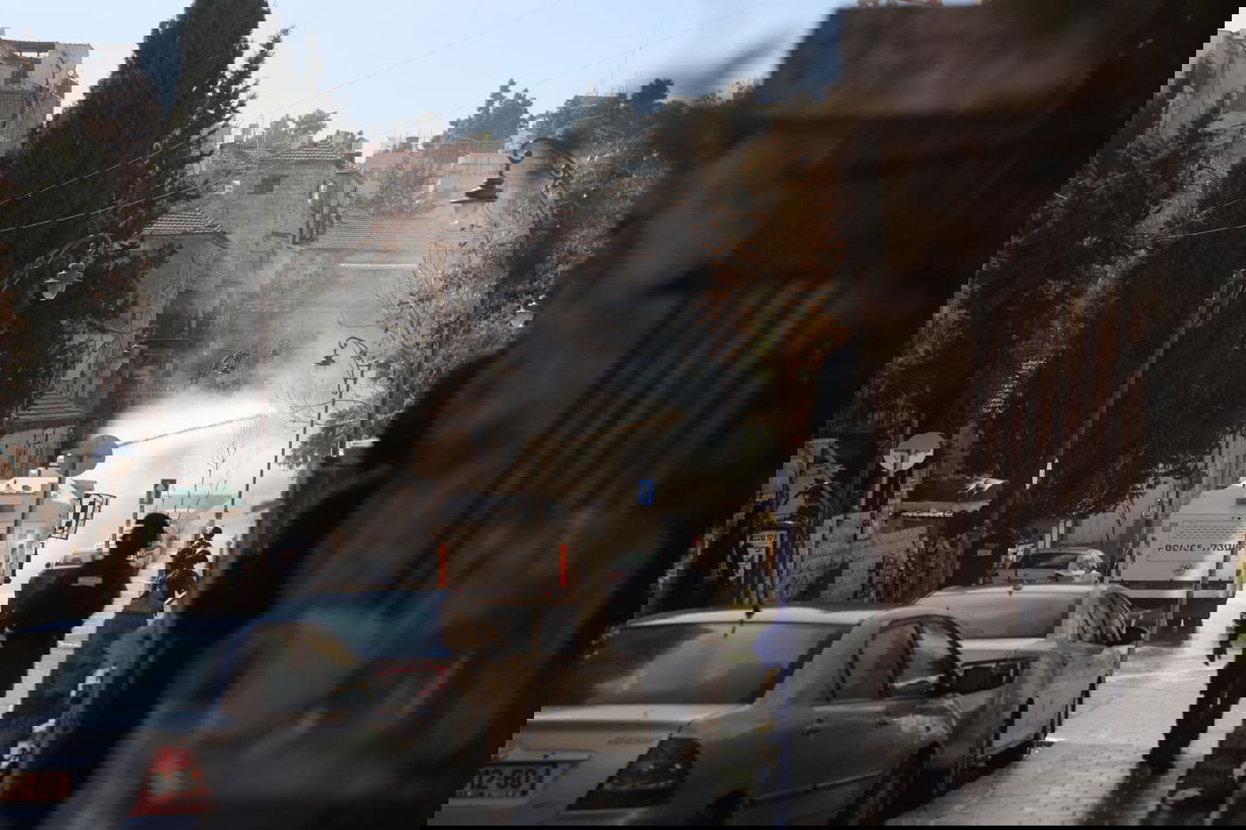 מהומות בביהמ"ד סאטמר; הגאב"ד  קרא לאברכים למחות