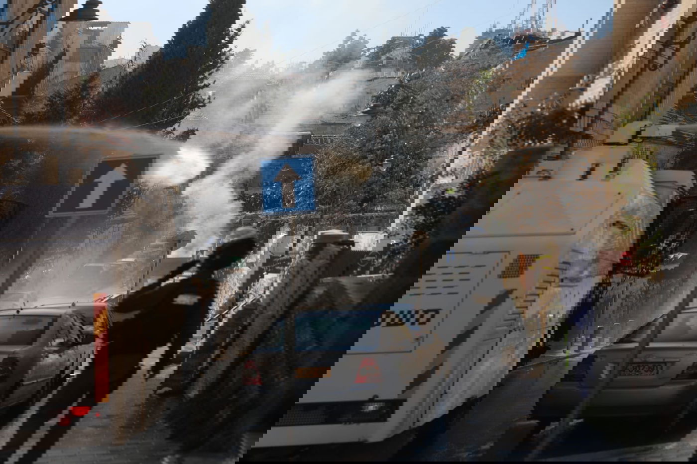 מהומות בביהמ"ד סאטמר; הגאב"ד  קרא לאברכים למחות