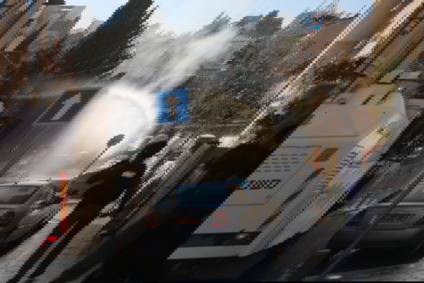 מהומות בביהמ"ד סאטמר; הגאב"ד  קרא לאברכים למחות