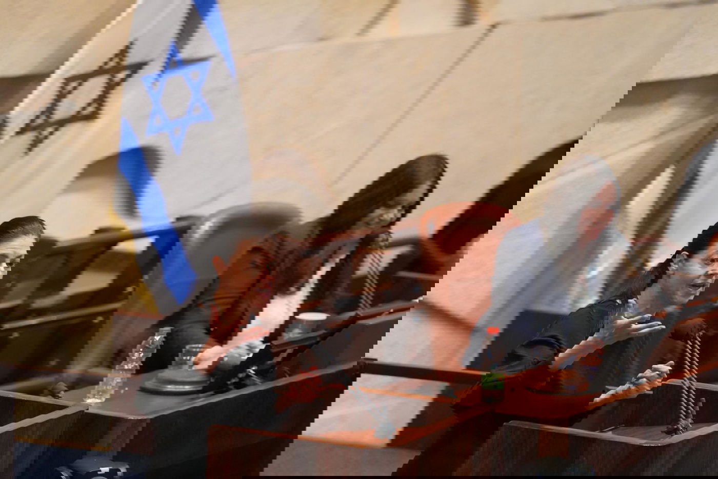 אושרה העלאת הקנסות: "לטובת סבא וסבתא שלכם, חרדים"