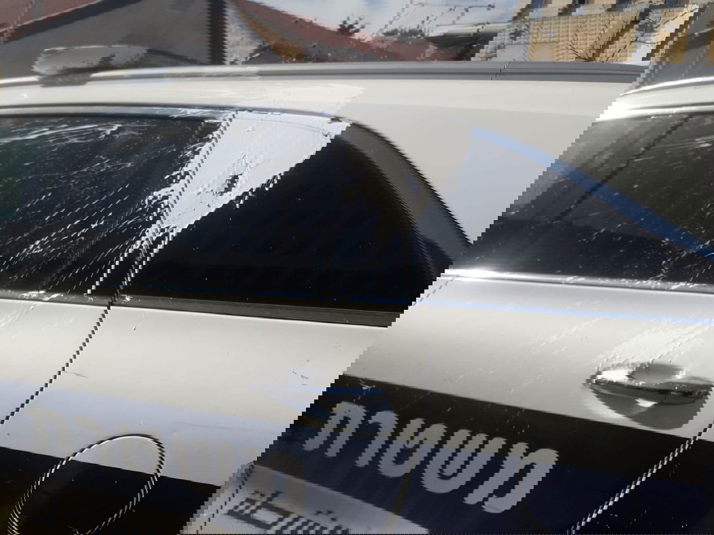 ניידת שהושחתה