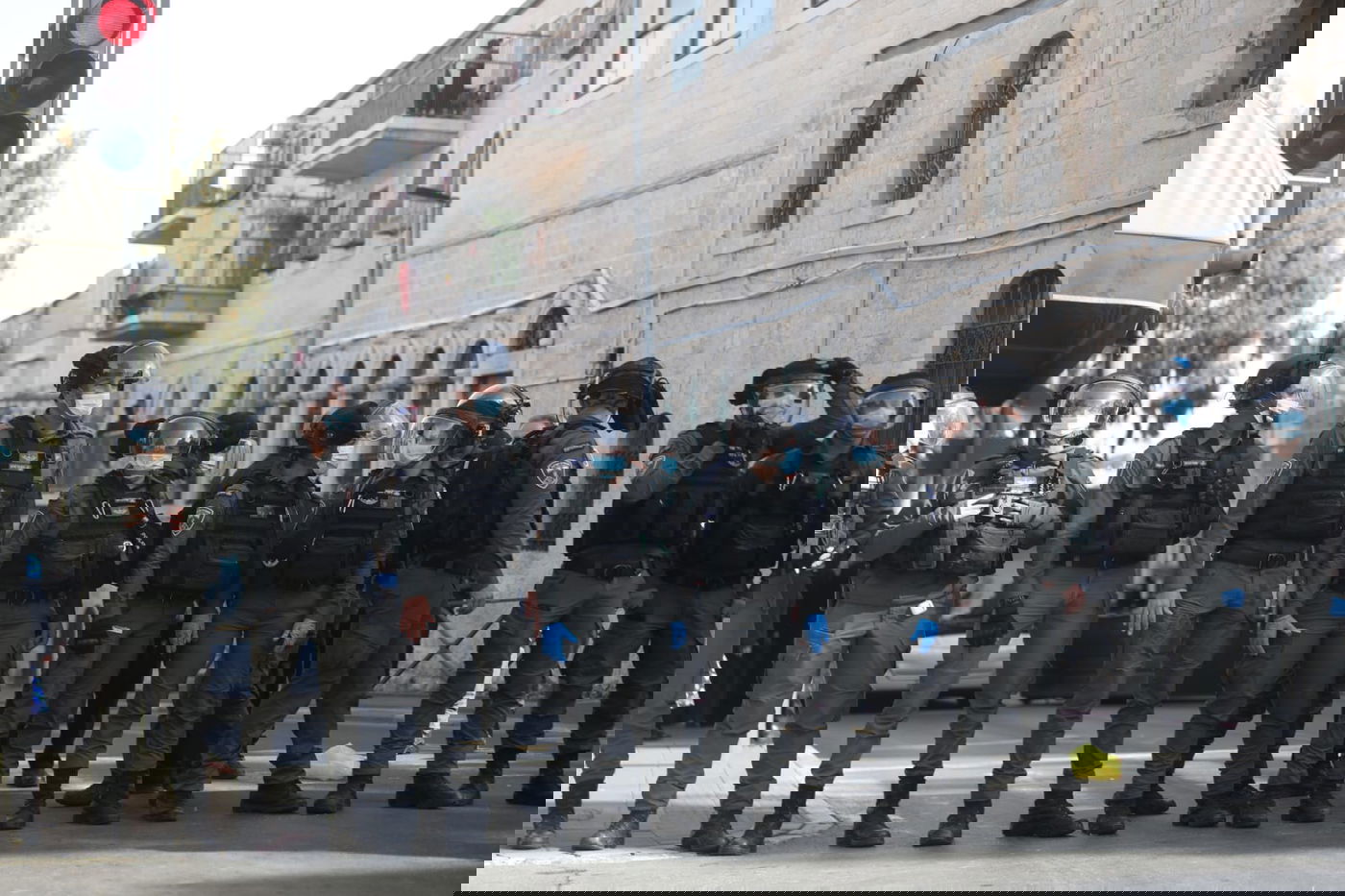 עימותים ומעצרים, בכניסה לחיידר הירושלמי