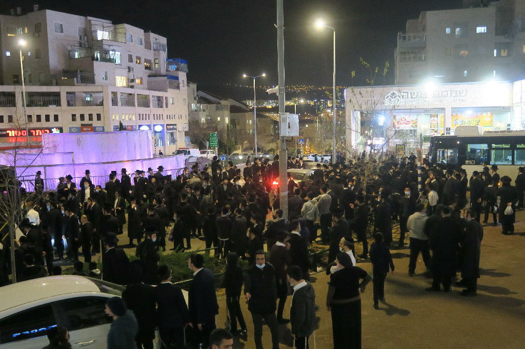 ביתר עילית: הפגנה נגד פעילות המשטרה