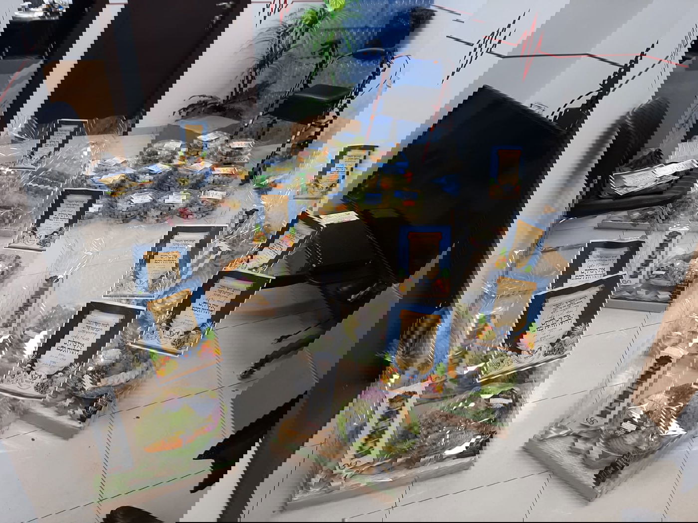 מרגש: המתנדבים פינקו את חולי הקורונה