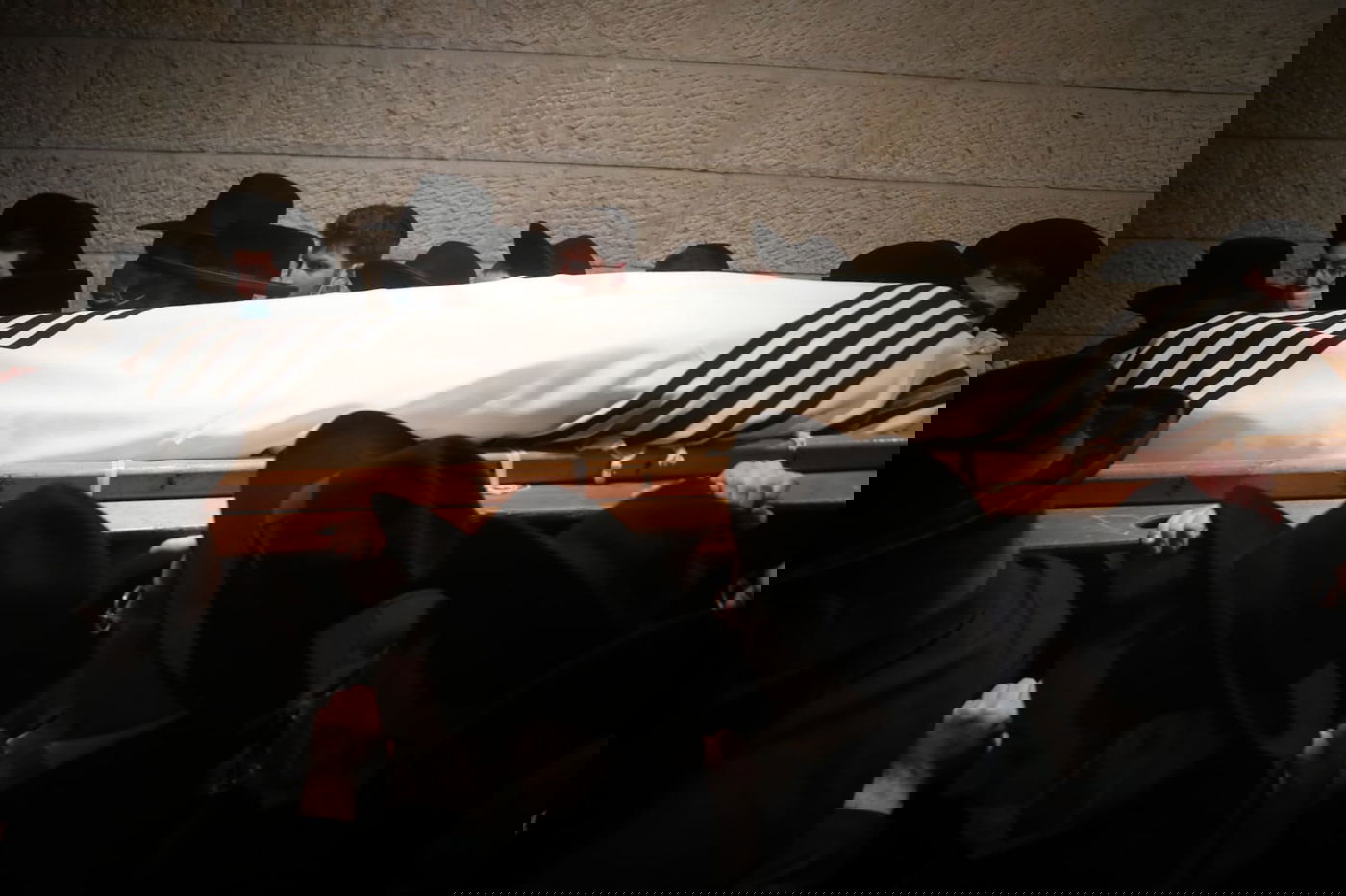 מסע הלווית הגאון רבי יצחק שיינר זצוק"ל • גלריה