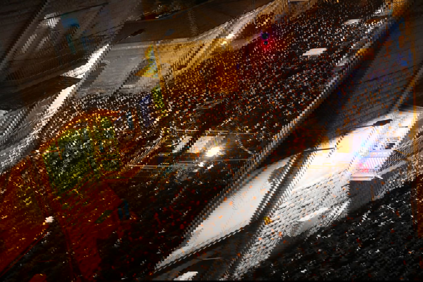 "לקינו בכפליים": מסע הלווית ראש ישיבת קמיניץ זצוק"ל