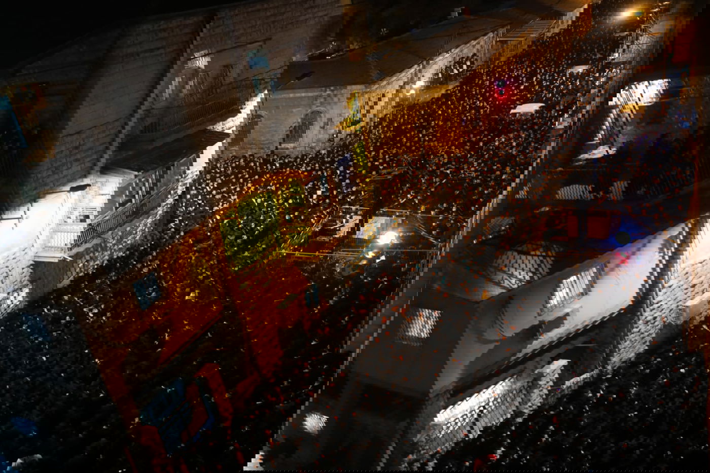 "לקינו בכפליים": מסע הלווית ראש ישיבת קמיניץ זצוק"ל