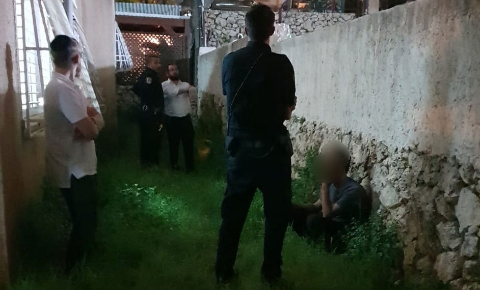 תפיסת פורץ בב"ב. ארכיון