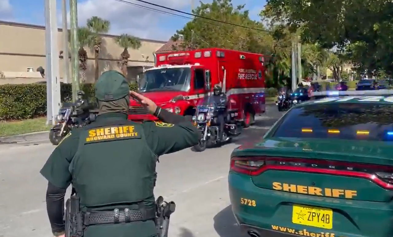 סוכני FBI ונהרגו בקרב יריות במהלך מעצר