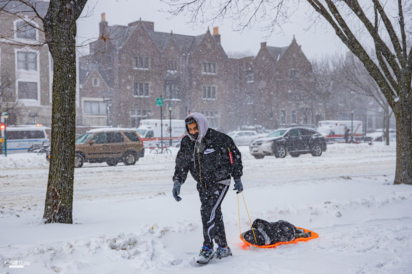 סופת שלגים קיצונית ב'קראון הייטס' • תיעוד