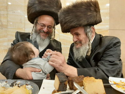 החלום המרגש וההבהרה: "אבינו לא נפטר מחיסון קורונה"