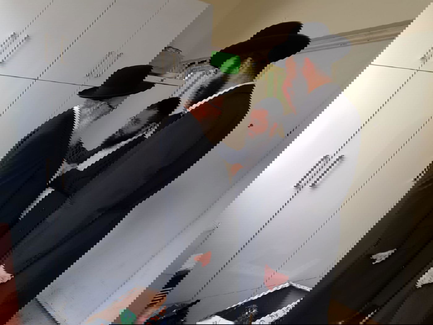 ליצמן ובבצ'יק עם יענקי קנייבסקי. ארכיון