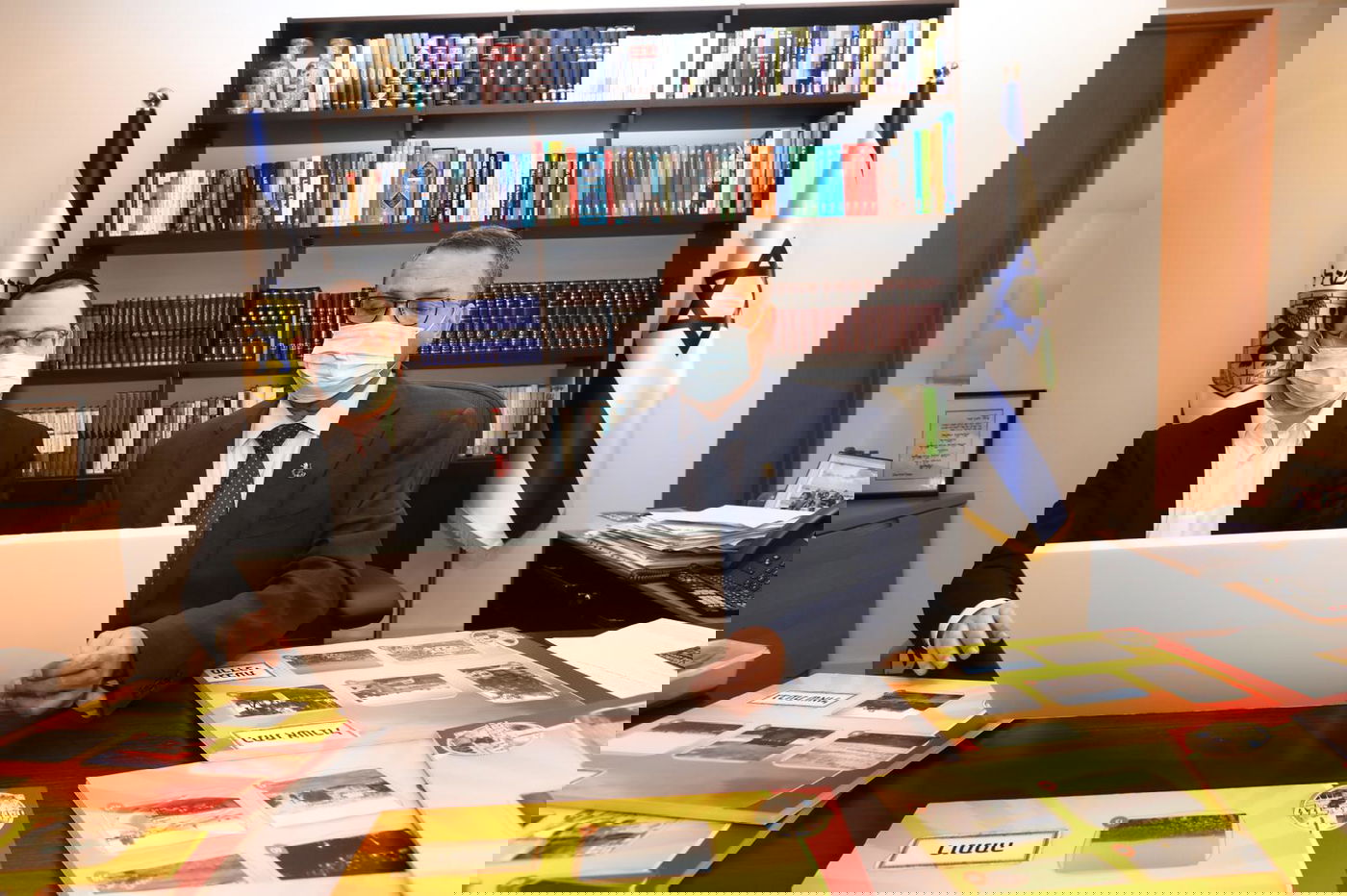 הבחירות של ראש העיר: תמונות הילדים הזוכות