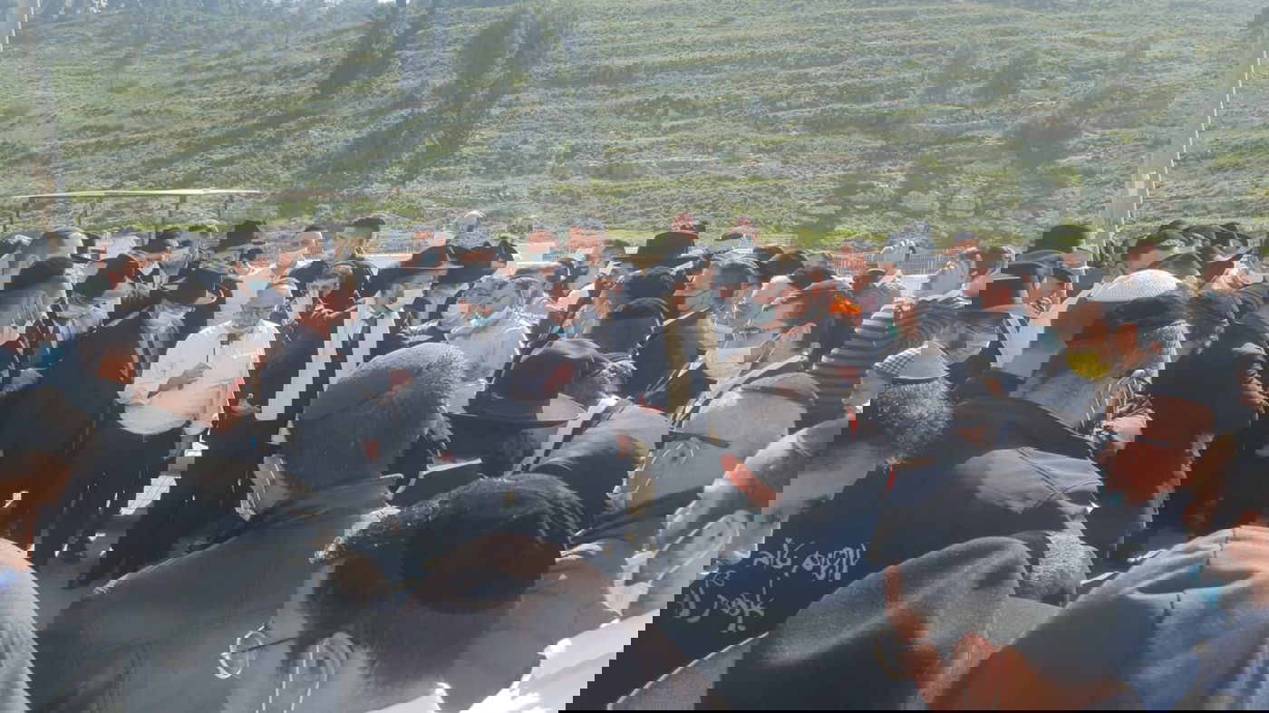 האבא פרץ בבכי בהלוויה: "תעשו משהו לעילוי נשמת בני"