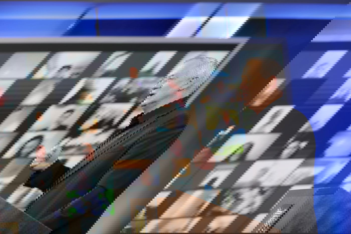 בני גנץ, בכנס הפעילים