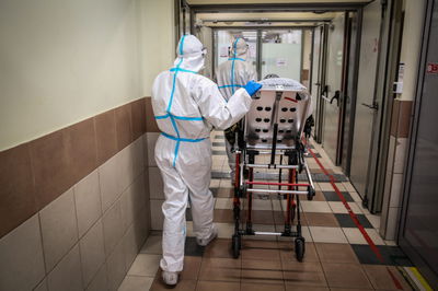 33 נפטרו מהנגיף; אחוז החיוביים במגזר החרדי - בירידה