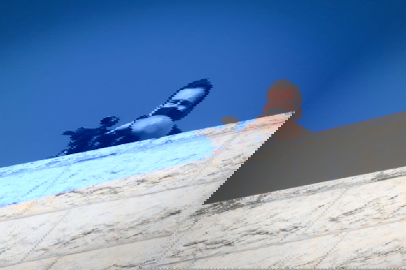 צלפים על הגגות