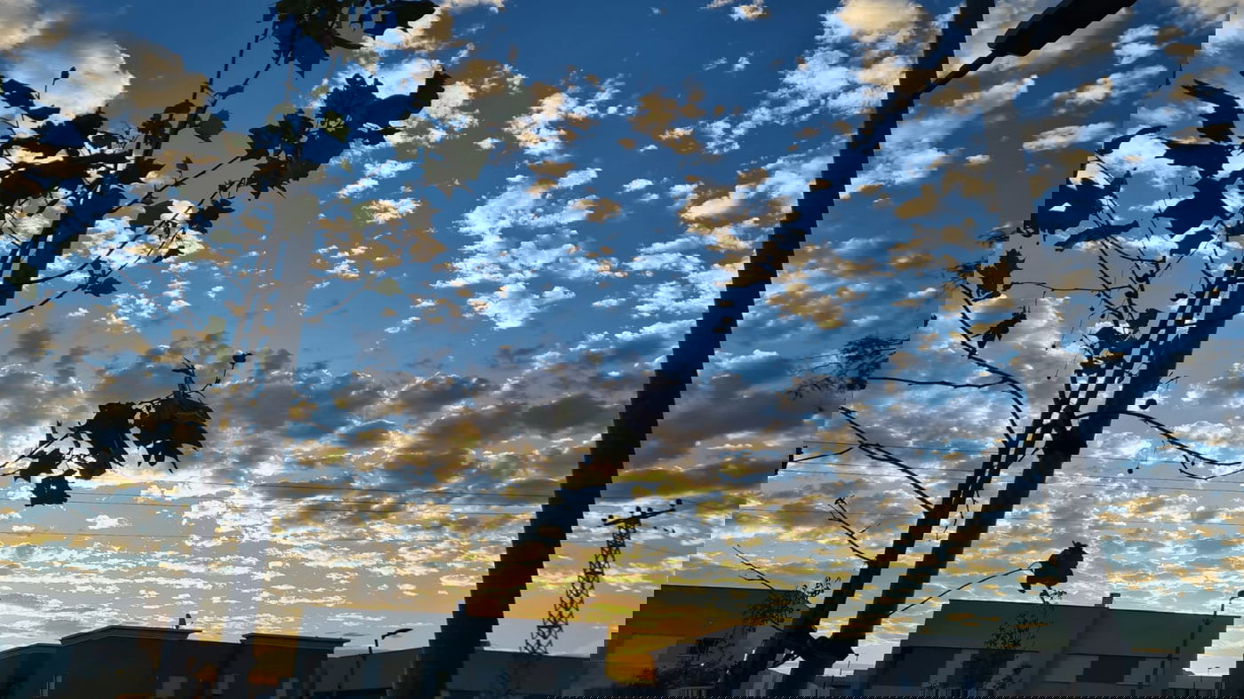 תיעוד מרהיב: זריחת השמש בחוף הכרמל