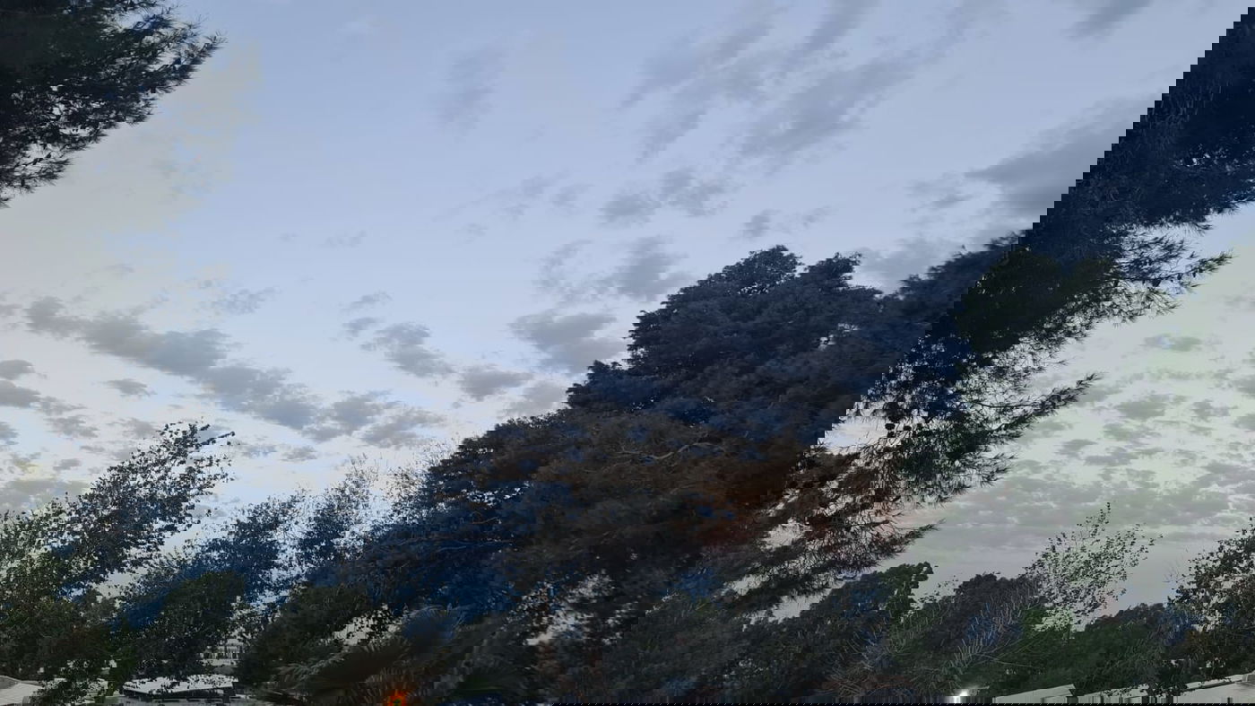 תיעוד מרהיב: זריחת השמש בחוף הכרמל