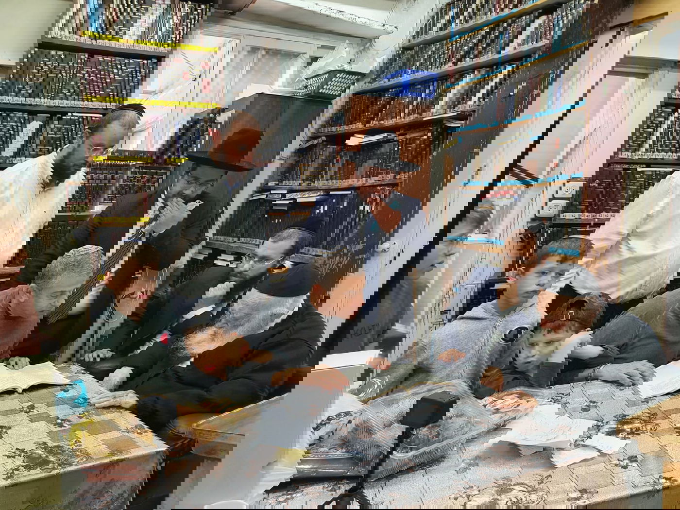 ינון מגל סיים מסכת בבית מרן שר התורה