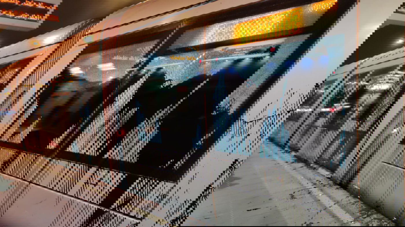 בלשי הימ"ר עצרו חשוד בהשחתת הרכבת הקלה בירושלים